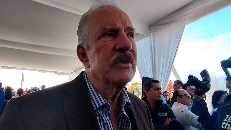 ProhibirÃ¡ El MarquÃ©s, QuerÃ©taro carreras de caballos y peleas de gallos 