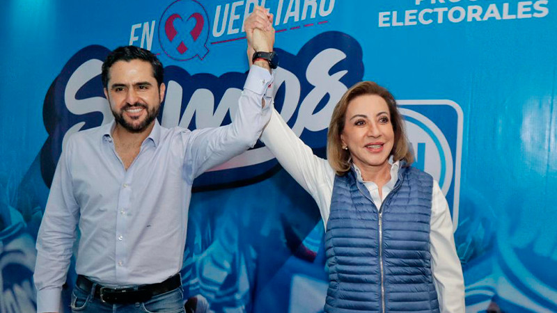 ExsecretarÃ­a de Gobierno registra pre candidatura al Senado 