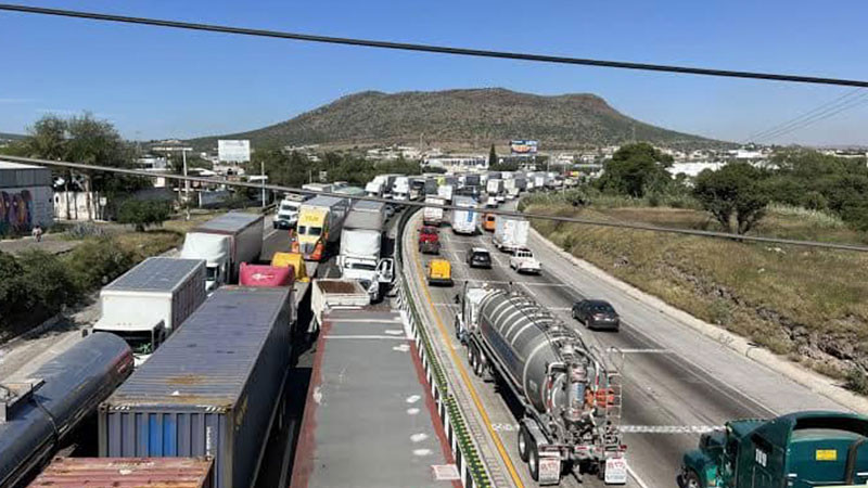  Transportistas anuncian paro nacional en febrero por inseguridad