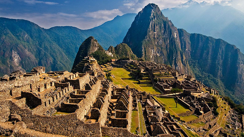 PerÃº evalÃºa cierre temporal de Machu Picchu por protestas