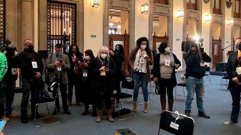 Al menos 23 periodistas buscan iniciar denuncia penal por filtraciÃ³n de datos en maÃ±anera de AMLO