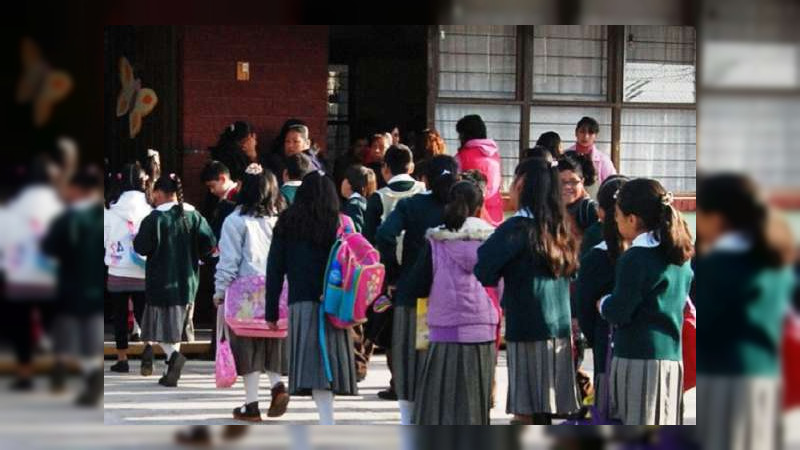 Tras revisiÃ³n de escuelas por enjambre sÃ­smico, anuncian regreso a clases para este martes