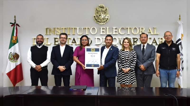 Recibe IEEQ reconocimiento por combate a la corrupciÃ³n