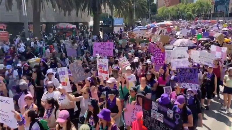 Captan a dos hombres causando destrozos en marcha del 8M en Ciudad de MÃ©xico