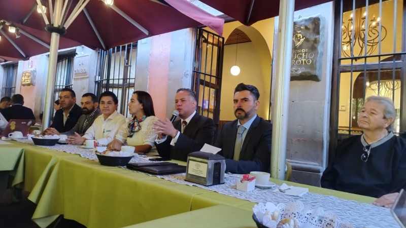 Santiago Nieto jala a priÃ­stas a su proyecto