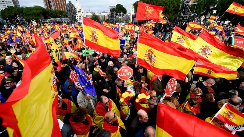 Congreso de EspaÃ±a aprueba ley de amnistÃ­a para independentistas de CataluÃ±a