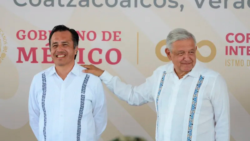 CuitlÃ¡huac GarcÃ­a no es corrupto, es un gran gobernador, dice AMLO desde Veracruz
