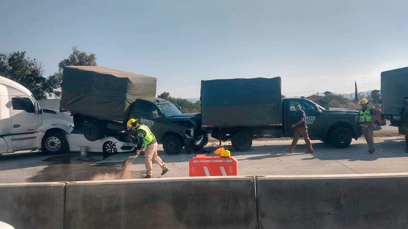 Se registra aparatosa carambola en la autopista federal 57 MÃ©xico- QuerÃ©taro