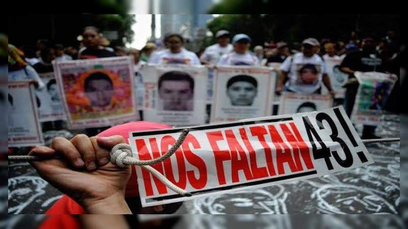 Padres de los 43 normalistas de Ayotzinapa piden a AMLO puente de comunicaciÃ³n con Sheinbaum