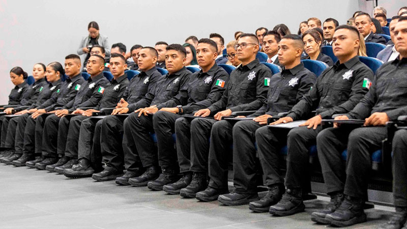 Rinden protesta nuevos elementos de la PolicÃ­a Estatal de QuerÃ©taro