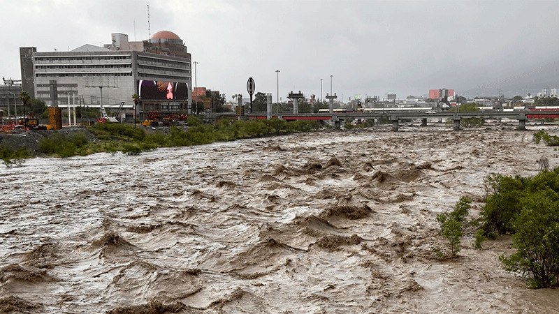 Tormenta tropical â€œAlbertoâ€ provoca desborde del rÃ­o Santa Catarina, en Nuevo LeÃ³n
