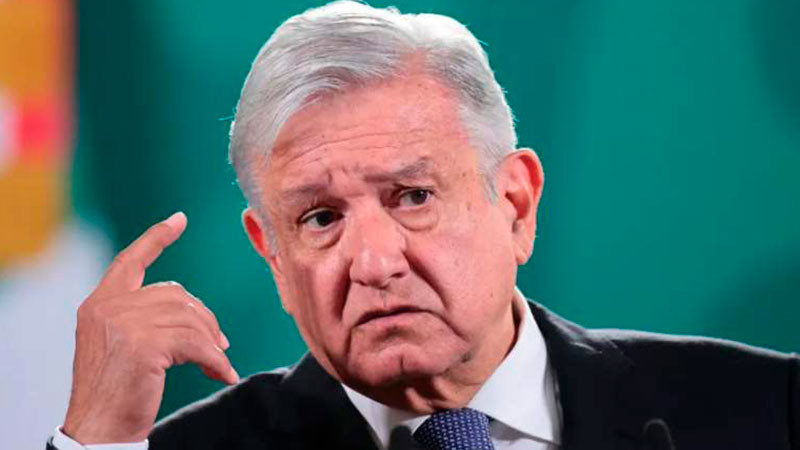 AMLO descarta que el caso Ayotzinapa y los accidentes mineros hayan caÃ­do en â€œcarpetazoâ€