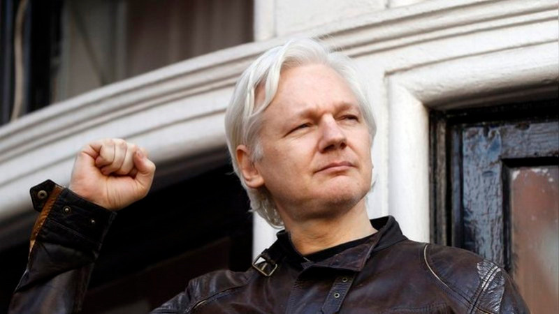 Celebra AMLO liberaciÃ³n de creador de WikiLeaks, Julian Assange