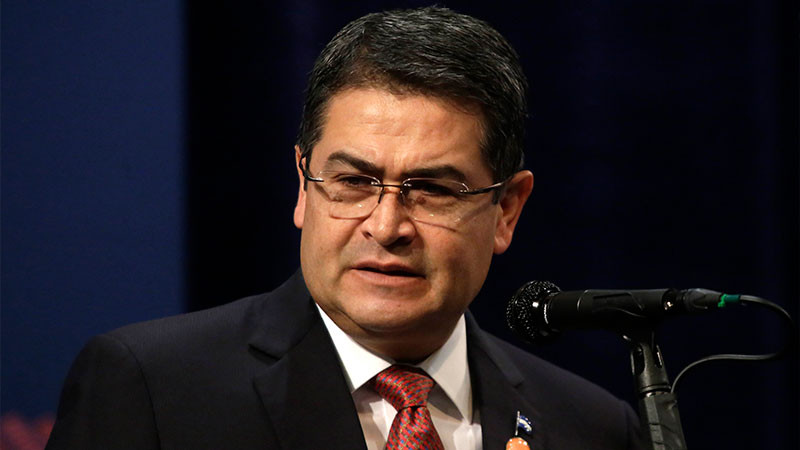 Por trÃ¡fico de armas y drogas, sentencian a ex presidente de Honduras a 45 aÃ±os de cÃ¡rcel en EU