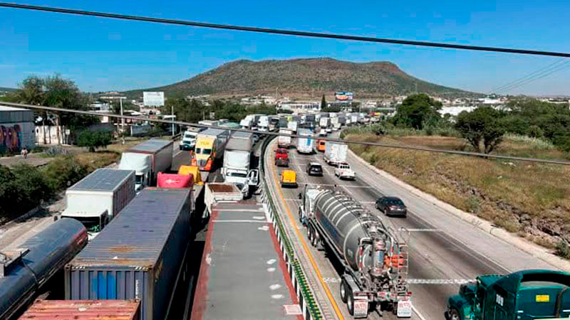 Transportistas anuncian paro nacional este viernes