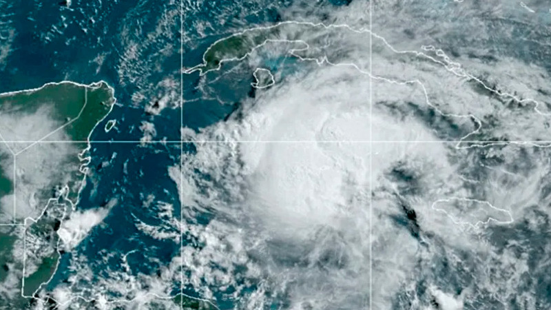 HuracÃ¡n 'Beryl' se debilita a categorÃ­a 2 en su camino a MÃ©xico