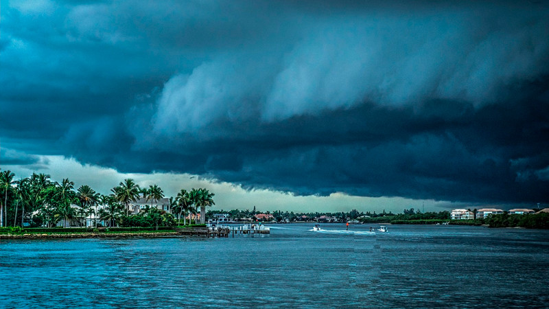 PrevÃ©n que 'Beryl' toque tierra en MÃ©xico como categorÃ­a 1