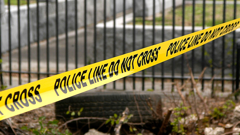 Abandonan maletas con restos humanos en Bristol, Inglaterra