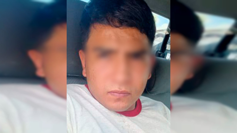 Detienen a sujeto en posesiÃ³n de varias licencias de conducir apÃ³crifas en QuerÃ©taro