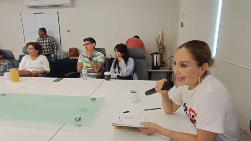 Alrededor de 100 mil perros en situaciÃ³n de calle en 4 municipios michoacanos, asegura regidora de Morelia