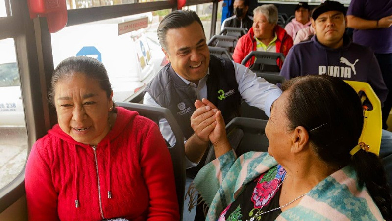 Supervisa Luis Nava operaciÃ³n del programa â€œAcercÃ¡ndoteâ€ en QuerÃ©taro
