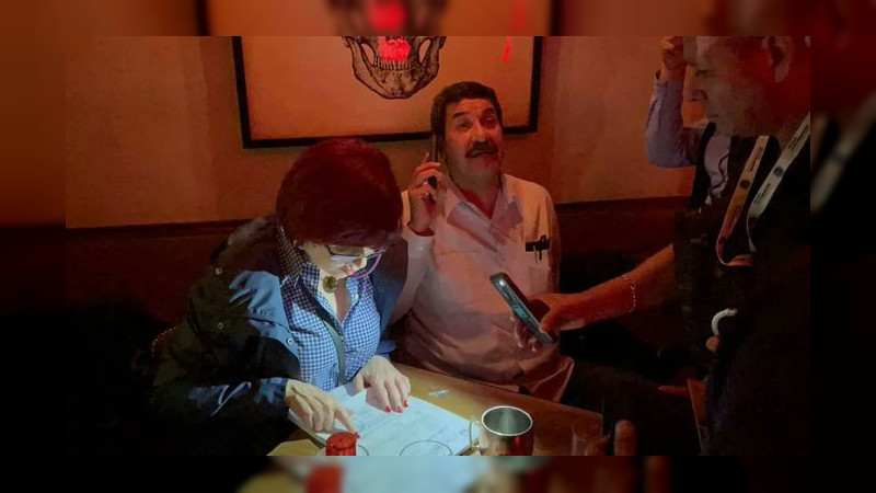 FiscalÃ­a de Chihuahua sorprende en CDMX a exgobernador Javier Corral, buscado por corrupciÃ³n y peculado: Fiscal capitalino lo defiende en persona