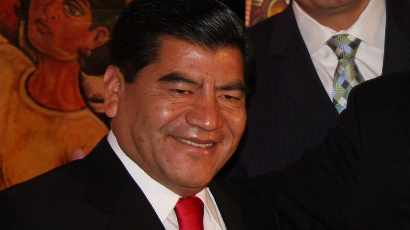 Gobierno deberÃ¡ pagar multas por no dejar salir al exgobernador Mario MarÃ­n el fin de semana: AMLO