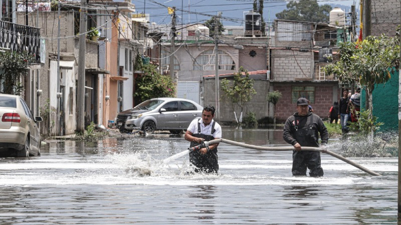 Van 17 dÃ­as de Inundaciones en Chalco; pobladores exigen soluciÃ³n inmediata