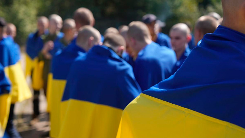 Rusia y Ucrania canjean 230 prisioneros, con intervenciÃ³n de EAU