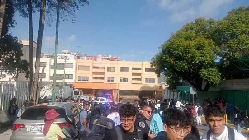 Muere estudiante al interior del Colegio de Bachilleres 5 en el Estado de MÃ©xico