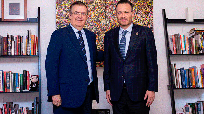 Se reÃºne Mauricio Kuri con Marcelo Ebrard 