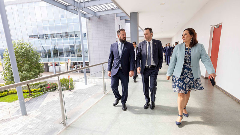 InaugurÃ³ el Gobernador campus de Texas State University MÃ©xico en el municipio queretano de ColÃ³n