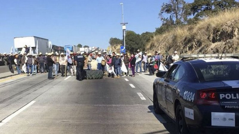 â€œNuestro gobierno no cederÃ¡ a chantajesâ€: AMLO manda mensaje a ejidatarios que bloquean Arco Norte