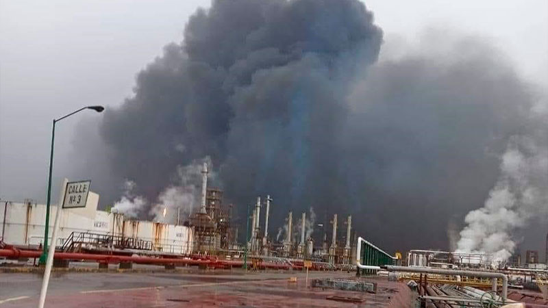 Atienden incendio en refinerÃ­a Salina Cruz, Oaxaca