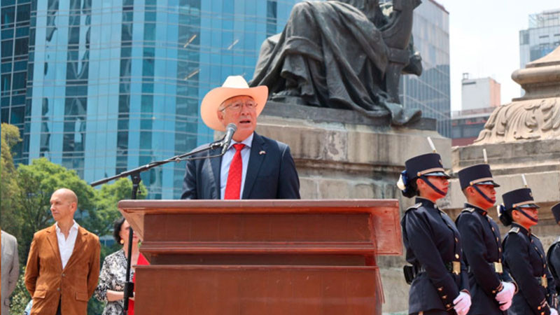 Ken Salazar felicita a los mexicanos por el DÃ­a de la Independencia