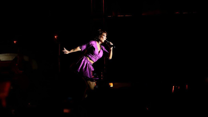 Con saldo blanco, brillÃ³ concierto de Alejandra GuzmÃ¡n en Morelia