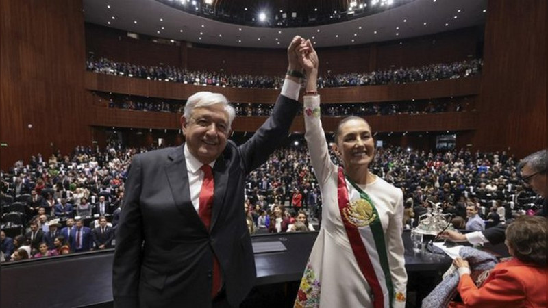 Claudia Sheinbaum critica a quienes le piden â€œpintar su rayaâ€ con AMLO