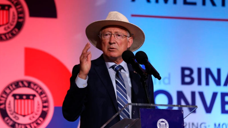 Manifiesta Ken Salazar â€œgran compromisoâ€ en relaciÃ³n con MÃ©xico