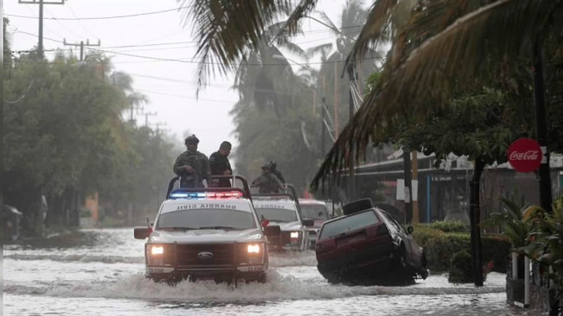 Anuncia Sheinbaum que primer apoyo para damnificados de 'John' es de 8 mil pesos