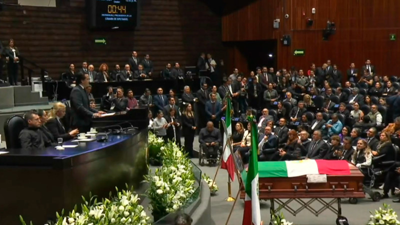 Brindan homenaje de cuerpo presente a Ifigenia MartÃ­nez en CÃ¡mara de Diputados