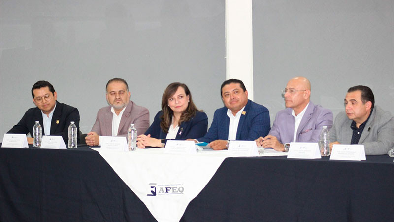 Clausuran Diplomado Fiscal y Tributaciones Especiales 2024 en QuerÃ©taro