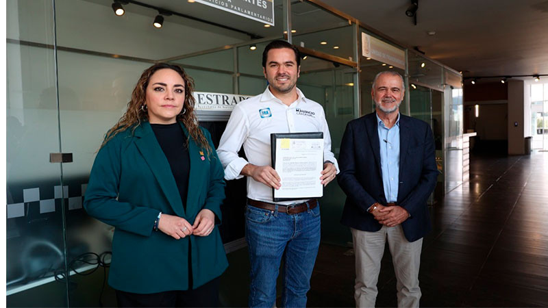 Presentan en QuerÃ©taro iniciativa para eliminar prerrogativas a los diputados locales que ascienden a 180 mdp