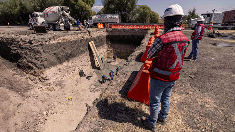 ArrancÃ³ Gobernador construcciÃ³n del Paso Superior Vehicular en Ezequiel Montes, QuerÃ©taro 