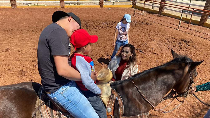 Necesario crear mÃ¡s espacios para apoyar a las personas con discapacidad con terapias: Grecia Aguilar