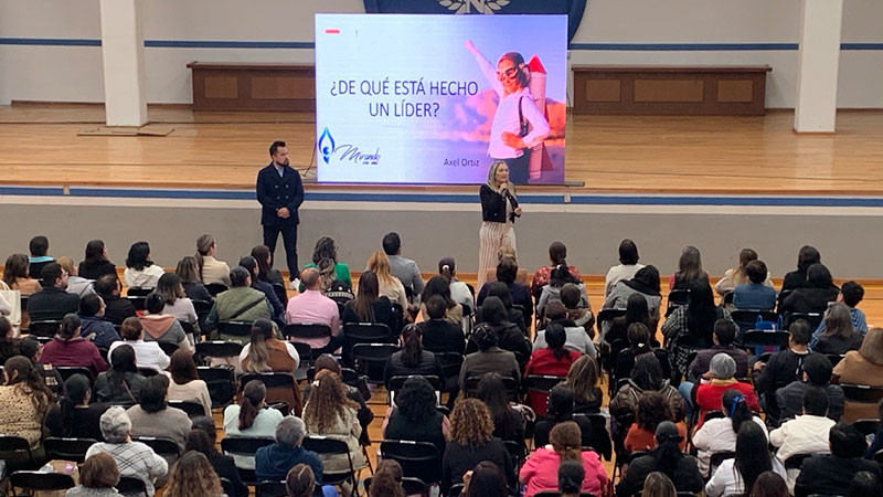 Capacita USEBEQ a dos mil 111 directores en el estado de QuerÃ©taro