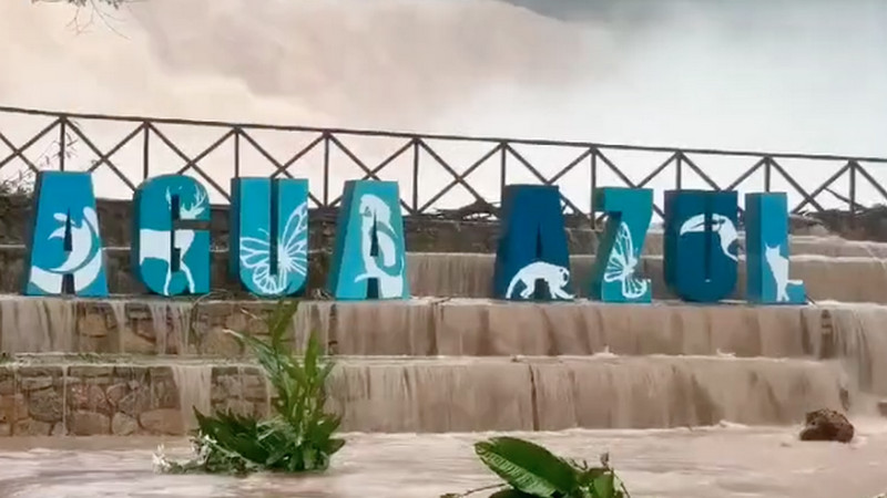 Inundaciones azotan zona turÃ­stica de Cascadas de Agua Azul en Chiapas