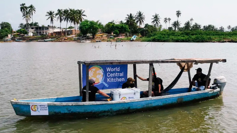 WCK ha llevado mÃ¡s de 800 mil comidas a damnificados por el huracÃ¡n 'John', en Guerrero