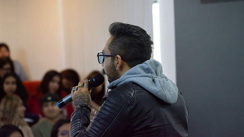 Lleva CECA conferencia en prevenciÃ³n de adicciones y cuidado de la salud mental a la Universidad de Londres