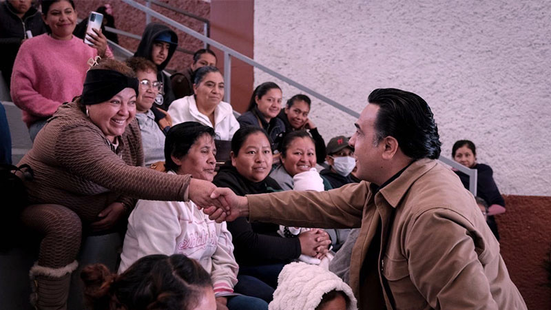 EntregÃ³ SEDESOQ Tarjetas Contigo a mujeres de cinco municipios queretanos 