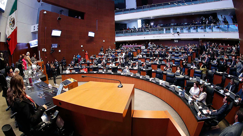 Senado aprueba desapariciÃ³n de Ã³rganos autÃ³nomos; turna a Congresos dictamen